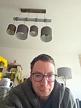 Schnubby1 online show from February 28, 2026, 10:27 am