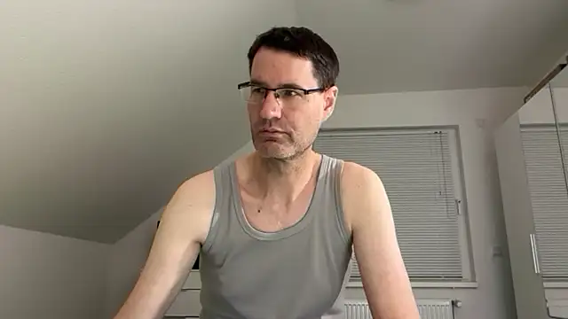 zxzx cam1 online show from February 8, 2026, 6:00 pm