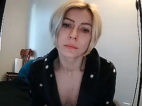 Snapshot of anechka1 chatting on December 19, 2024, 12:45 pm anechka1 online show from December 19, 2024, 12:45 pm