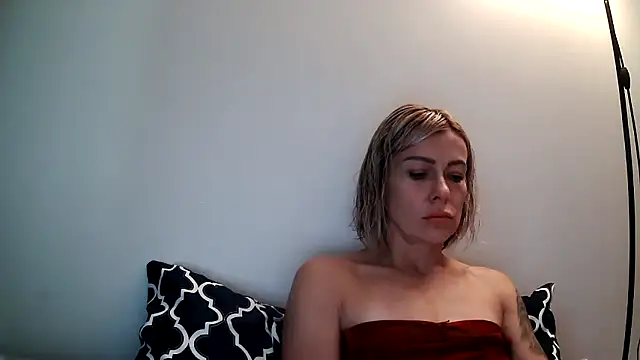 Snapshot of anechka1 chatting on October 7, 2025, 3:31 pm anechka1 online show from October 7, 2025, 3:31 pm