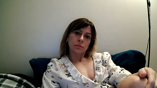 Snapshot of anechka1 chatting on February 3, 2026, 1:59 am anechka1 online show from February 3, 2026, 1:59 am