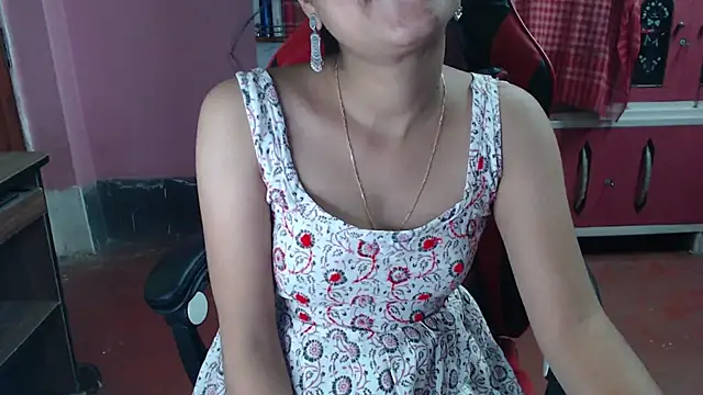 Angel Alison  online show from January 9, 2026, 6:10 pm