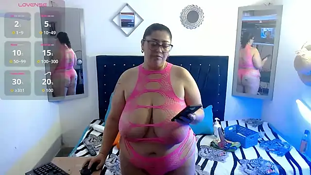 Snapshot of bubis_laru53 chatting on October 20, 2025, 7:36 pm bubis laru53 online show from October 20, 2025, 7:36 pm