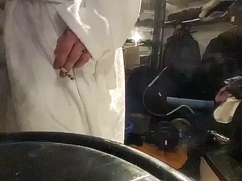 0815lukas2024 online show from December 22, 2024, 3:55 am