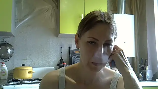 Snapshot of AshleyXHoney chatting on May 28, 2026, 7:05 am AshleyXHoney online show from May 28, 2026, 7:05 am