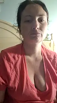 Snapshot of MilfyMrsRobinson chatting on March 19, 2025, 10:31 pm MilfyMrsRobinson online show from March 19, 2025, 10:31 pm