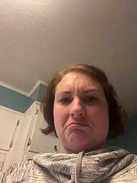 MilfyMrsRobinson online show from January 15, 2026, 1:10 am