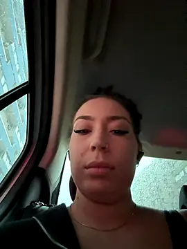 KimArts online show from September 11, 2025, 4:18 pm