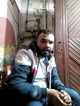 ListedLoin online show from January 18, 2025, 7:37 pm