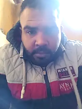 ListedLoin online show from February 6, 2025, 9:00 am