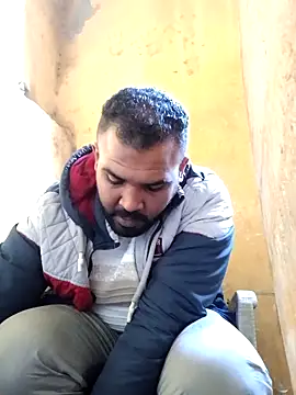 ListedLoin online show from February 10, 2025, 2:48 pm