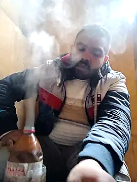 ListedLoin online show from February 11, 2025, 1:51 pm