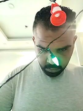 ListedLoin online show from February 17, 2025, 1:21 pm