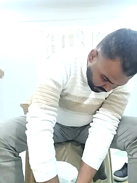 ListedLoin online show from March 20, 2025, 9:26 am