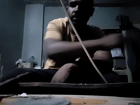 ListedLoin online show from October 9, 2025, 7:12 pm