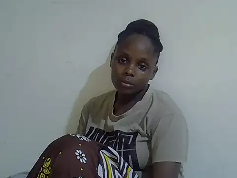 HOT-JAZMINE online show from April 13, 2026, 10:21 am