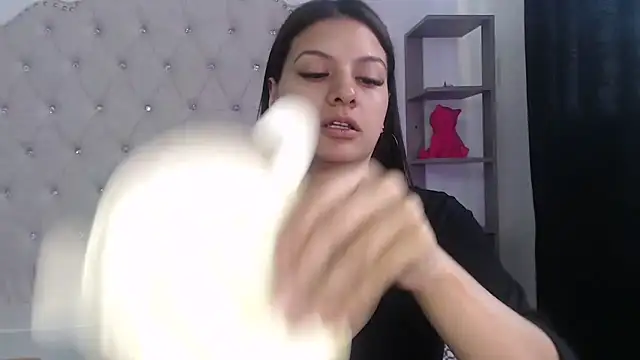 Snapshot of Abril_Squirt chatting on April 24, 2026, 9:50 pm Abril Squirt online show from April 24, 2026, 9:50 pm