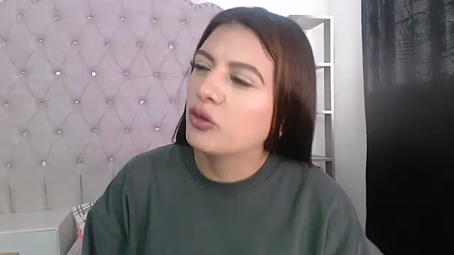 Snapshot of Abril_Squirt chatting on May 4, 2026, 7:54 pm Abril Squirt online show from May 4, 2026, 7:54 pm