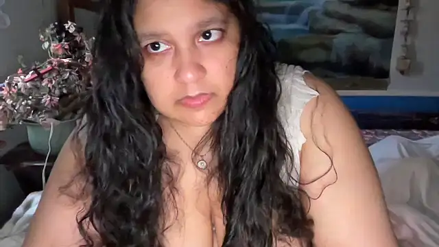 Snapshot of MelanieFawker chatting on October 6, 2025, 6:49 pm MelanieFawker online show from October 6, 2025, 6:49 pm