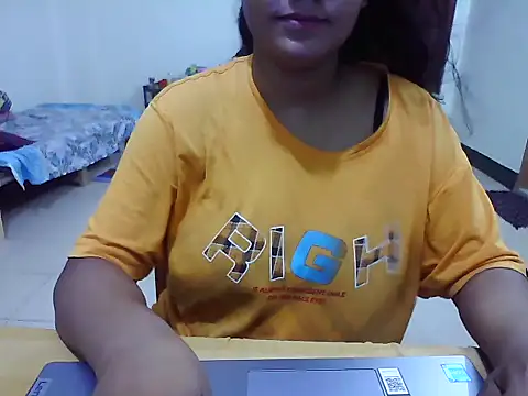 Snapshot of JustinaIra chatting on October 11, 2025, 7:01 pm JustinaIra online show from October 11, 2025, 7:01 pm