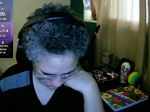 lolalicious 758 online show from September 20, 2025, 4:08 pm