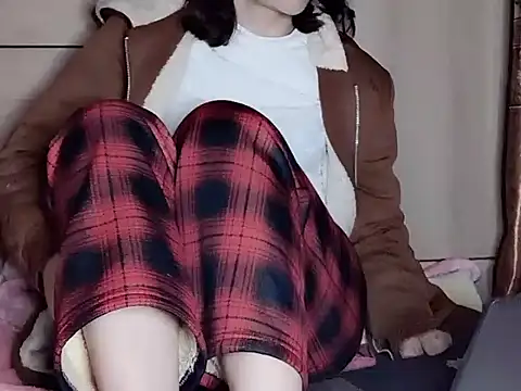 Snapshot of Pink_cream chatting on February 8, 2025, 3:31 pm Pink cream online show from February 8, 2025, 3:31 pm