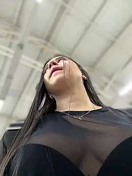 Snapshot of VAL_PRINCESS chatting on December 23, 2024, 12:14 am VAL PRINCESS online show from December 23, 2024, 12:14 am