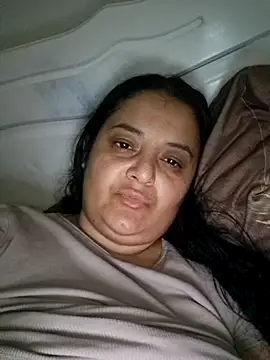 Snapshot of sarahhh1987 chatting on November 21, 2025, 9:46 pm sarahhh1987 online show from November 21, 2025, 9:46 pm