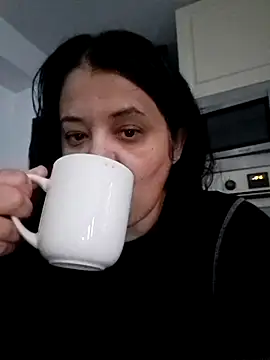 Snapshot of sarahhh1987 chatting on February 27, 2026, 6:24 am sarahhh1987 online show from February 27, 2026, 6:24 am