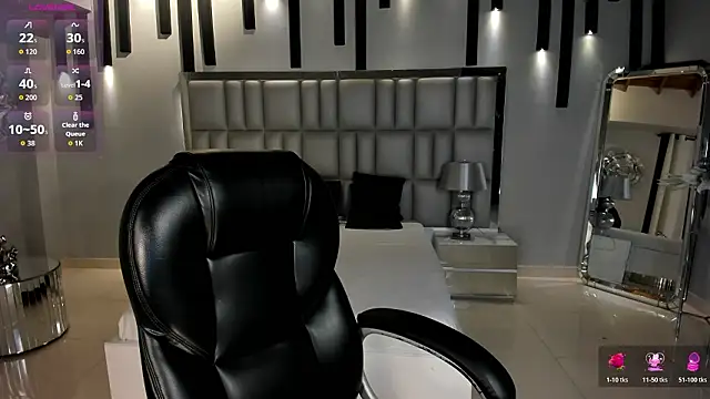 HannaConnor  online show from March 13, 2026, 4:30 am