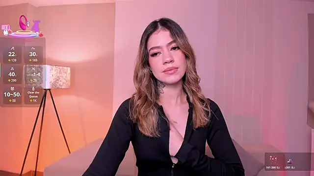 ViolettHansson online show from October 31, 2025, 11:44 am