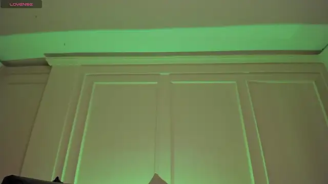 AliceHarper  online show from February 3, 2026, 11:10 pm