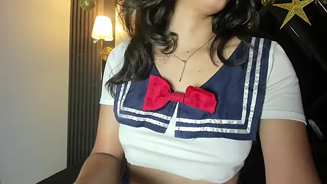 CoralineSanchez online show from February 4, 2026, 7:31 pm