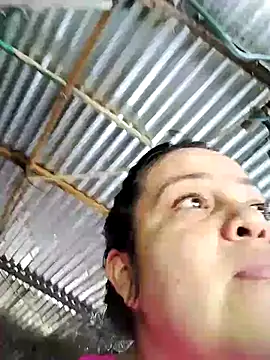 lunanataly online show from November 18, 2025, 2:32 pm