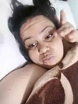 lunanataly online show from November 25, 2025, 1:16 am