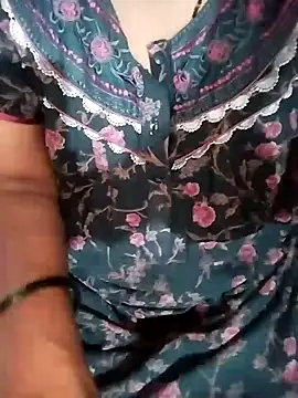 Snapshot of sexyrapa chatting on December 5, 2024, 6:54 am sexyrapa online show from December 5, 2024, 6:54 am