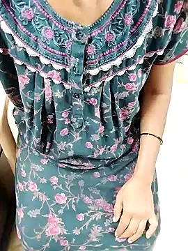 Snapshot of sexyrapa chatting on December 17, 2024, 1:50 am sexyrapa online show from December 17, 2024, 1:50 am