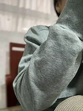 Salome golvert online show from November 20, 2025, 10:31 pm