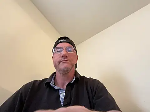 KrixKross online show from January 13, 2025, 7:21 pm