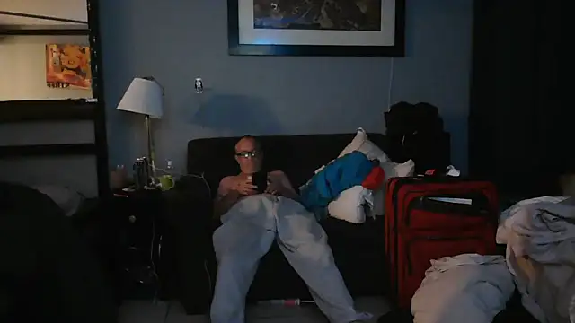 Snapshot of justjerkinaround666 chatting on January 12, 2025, 8:14 am justjerkinaround666 online show from January 12, 2025, 8:14 am