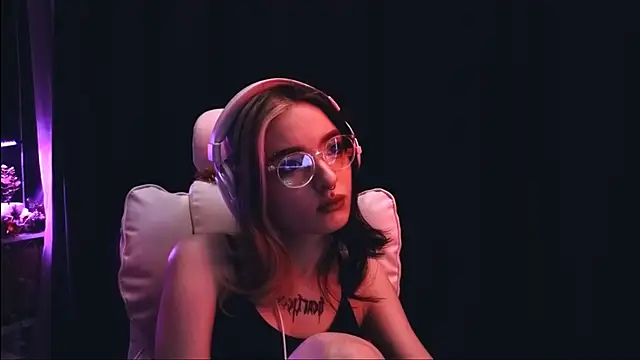 Avi Nile online show from December 27, 2024, 11:10 pm