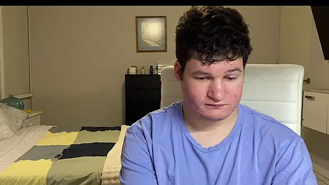 Lorenzo hernandez online show from November 3, 2025, 7:04 pm