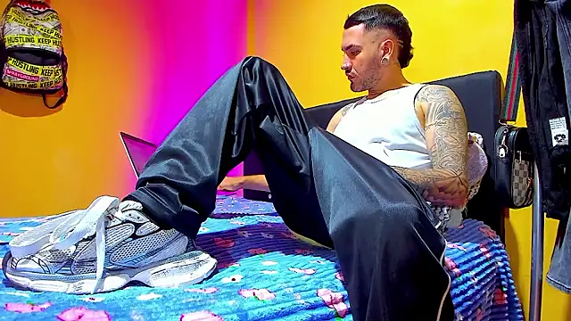 smoker445 online show from January 15, 2026, 12:32 pm