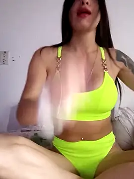 Chicavixy online show from November 11, 2025, 1:22 pm