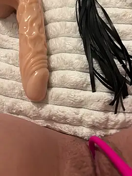 Snapshot of Leanaa_Jolly chatting on March 11, 2025, 9:04 pm Leanaa Jolly online show from March 11, 2025, 9:04 pm