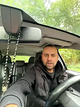 Huncutkuki online show from October 11, 2025, 1:53 pm