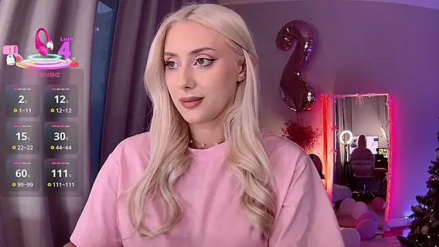 LoryWood online show from February 7, 2026, 3:27 pm