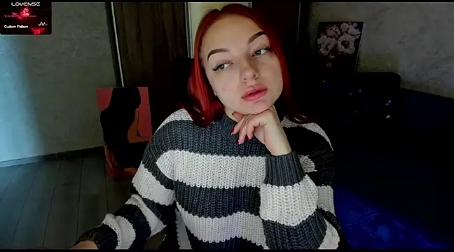 Snapshot of Stella__Cox chatting on February 6, 2025, 6:29 am Stella  Cox online show from February 6, 2025, 6:29 am