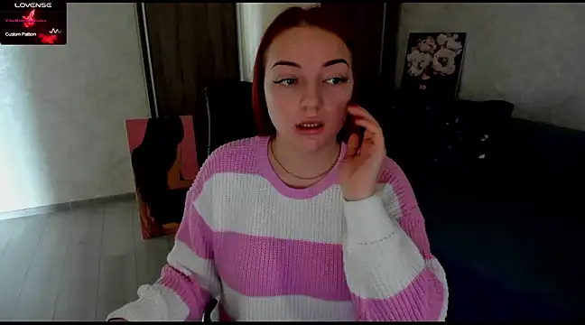 Snapshot of Stella__Cox chatting on February 7, 2025, 9:16 am Stella  Cox online show from February 7, 2025, 9:16 am
