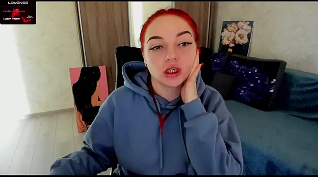 Snapshot of Stella__Cox chatting on February 8, 2025, 10:29 am Stella  Cox online show from February 8, 2025, 10:29 am